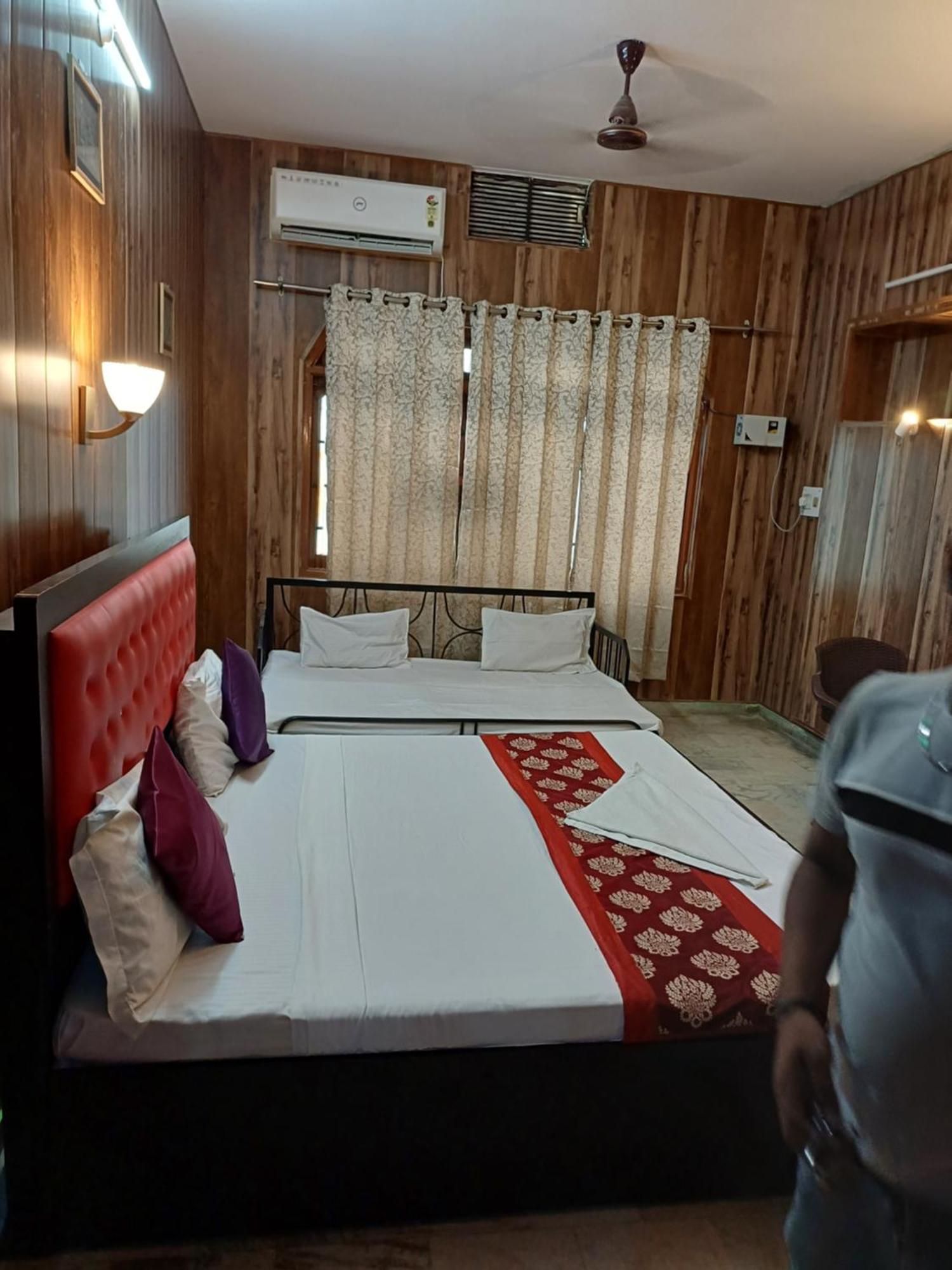 Baba Paying Guest House Varanasi Exteriör bild
