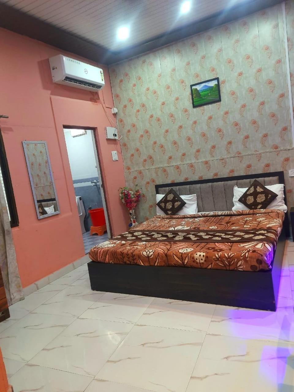 Baba Paying Guest House Varanasi Exteriör bild